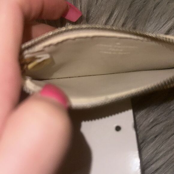 Authentic Louis Vuitton Monogram Vernis Keyholder/ coin purse - Picture 12 of 12